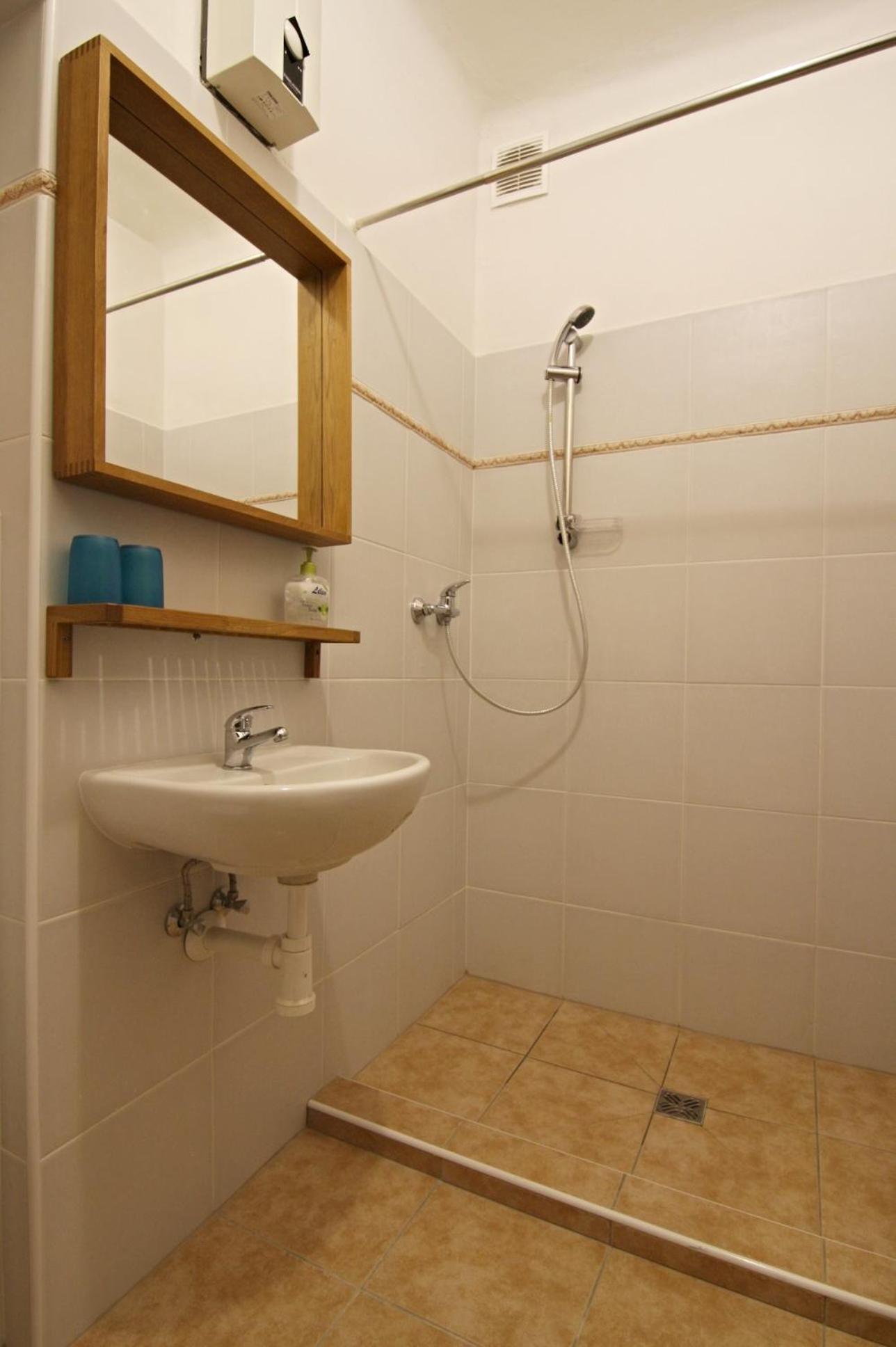 Hotel Atlas チェスケー・ブジェヨヴィツェ 部屋 写真