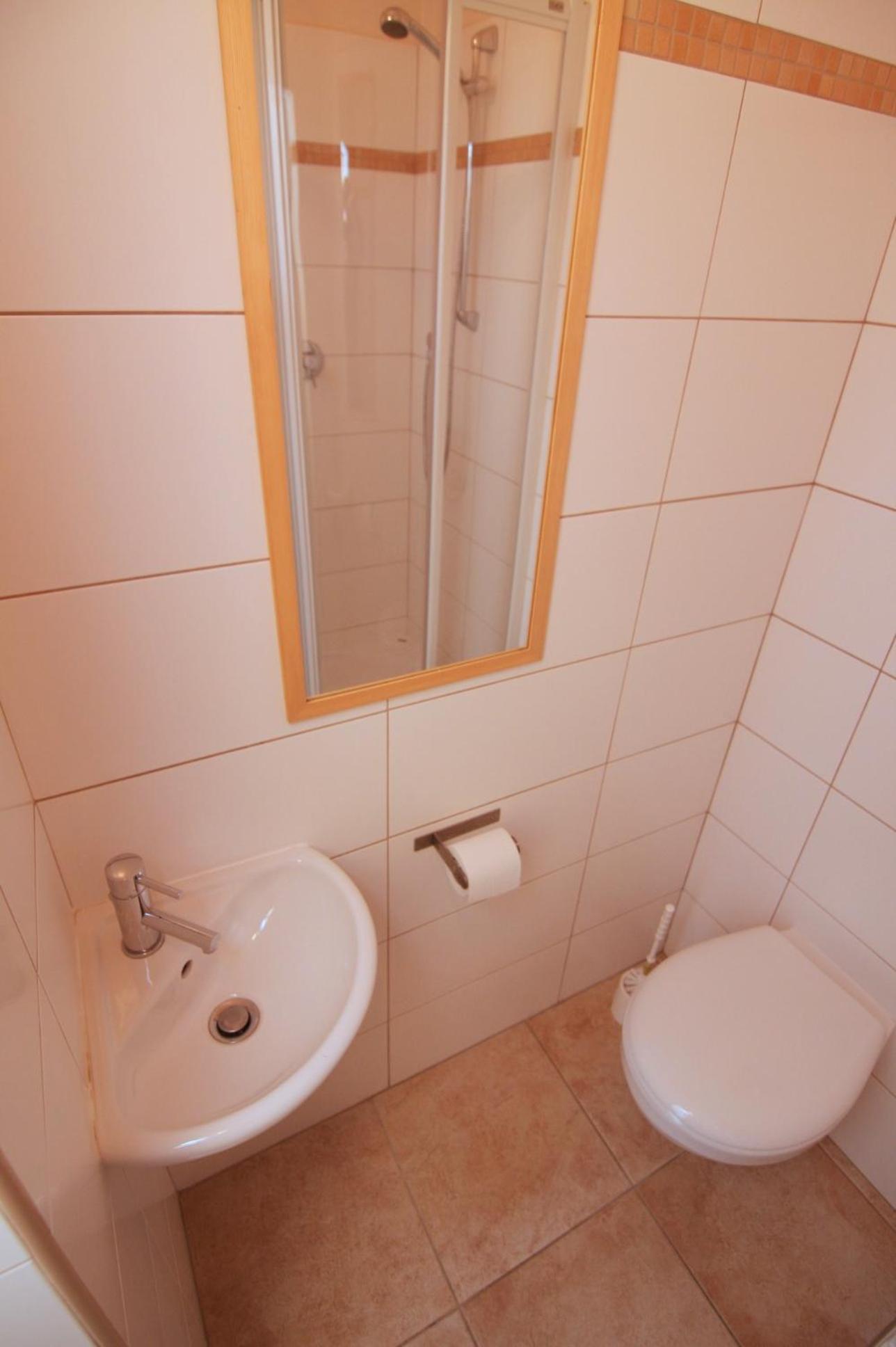 Hotel Atlas チェスケー・ブジェヨヴィツェ 部屋 写真
